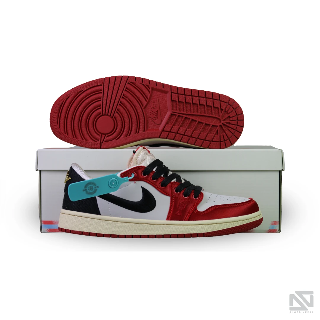 Air Jordan 1 Retro Low OG SP - Image 1 - Shoes Nepal